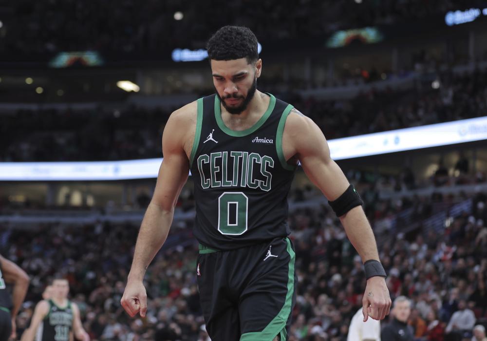 运动员完成 运动员完成