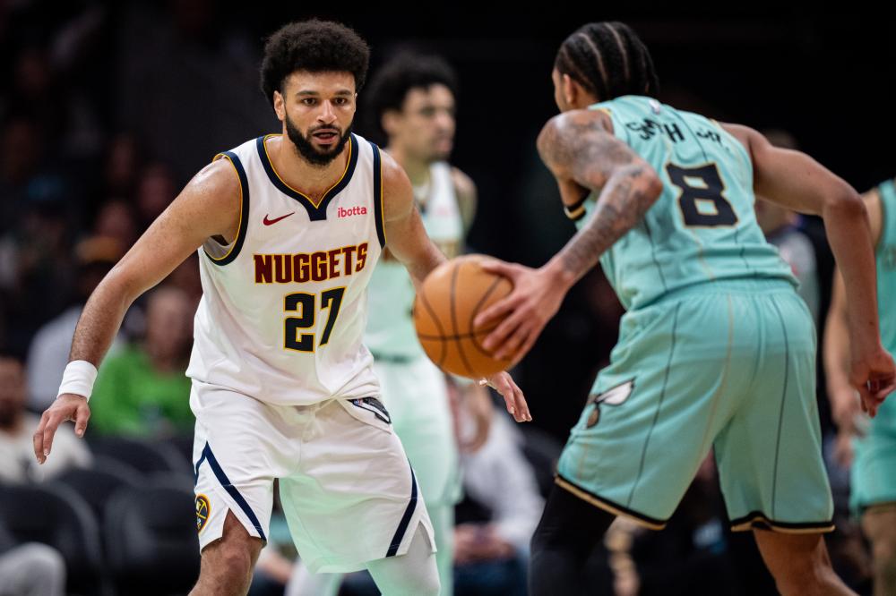 合在现代足 合在现代足